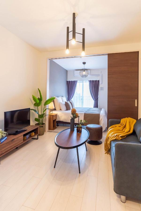 Fds Nexus Apartment Osaka Bagian luar foto